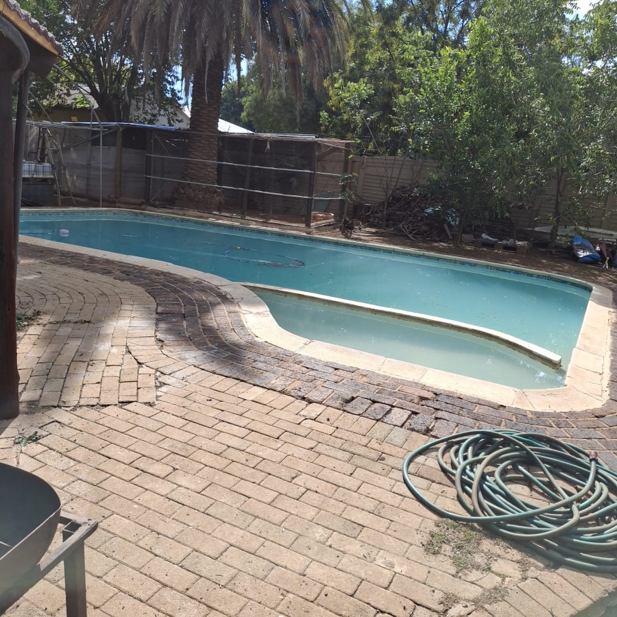 8 Bedroom Property for Sale in Ventersdorp North West